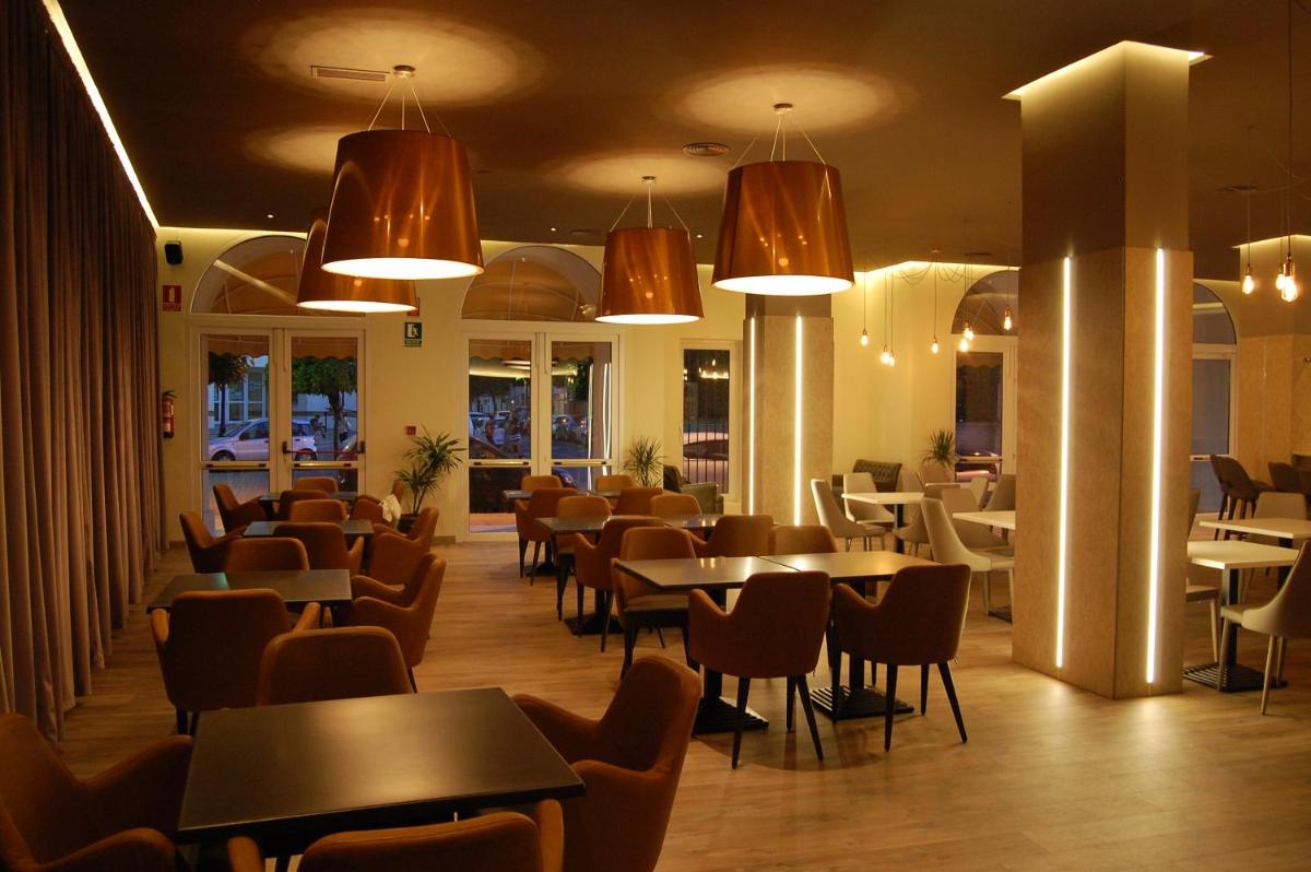 Hotel Castillo - Housity