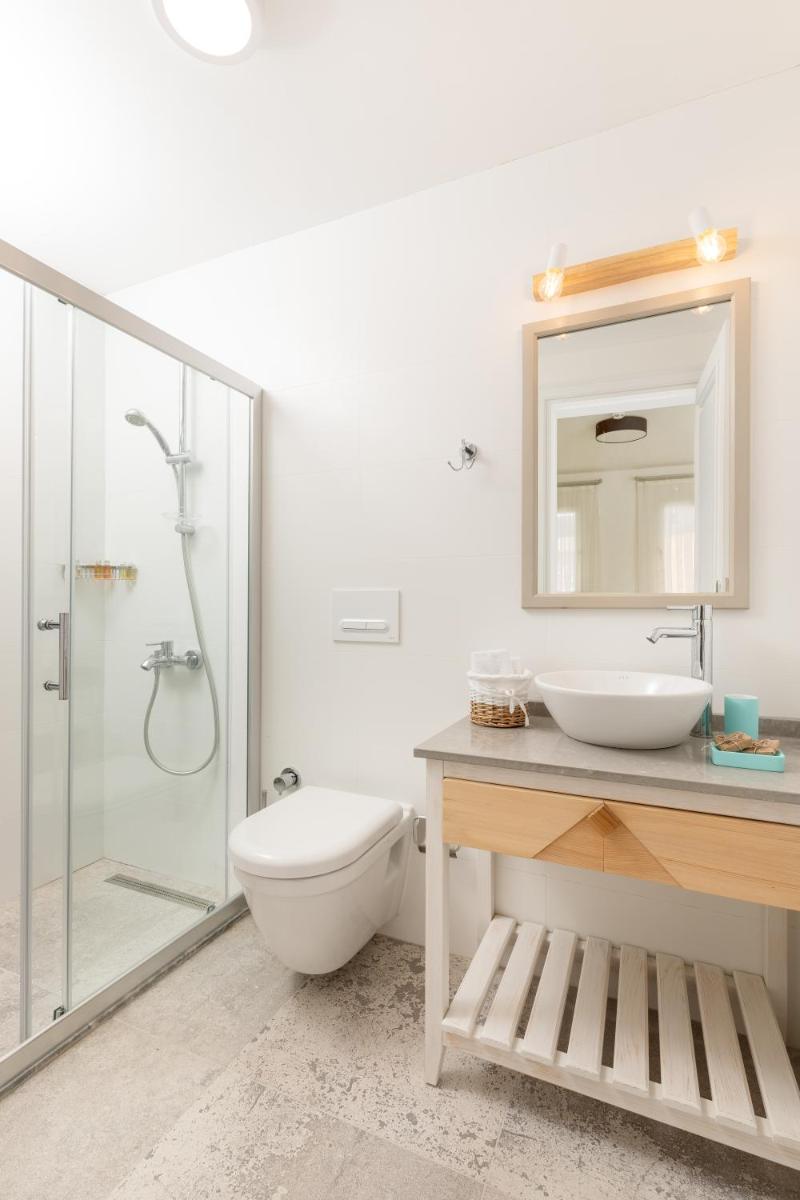 Monza House Otel - Housity