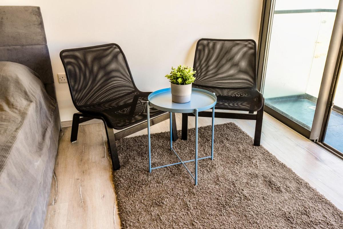 Hotel Standard Stylish Studio - contactless check-in&check out - Housity