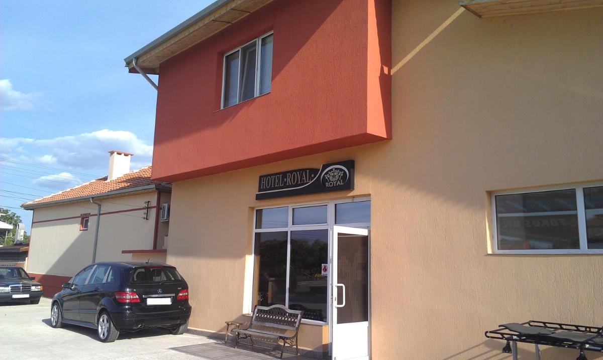 Royal Hotel - Housity