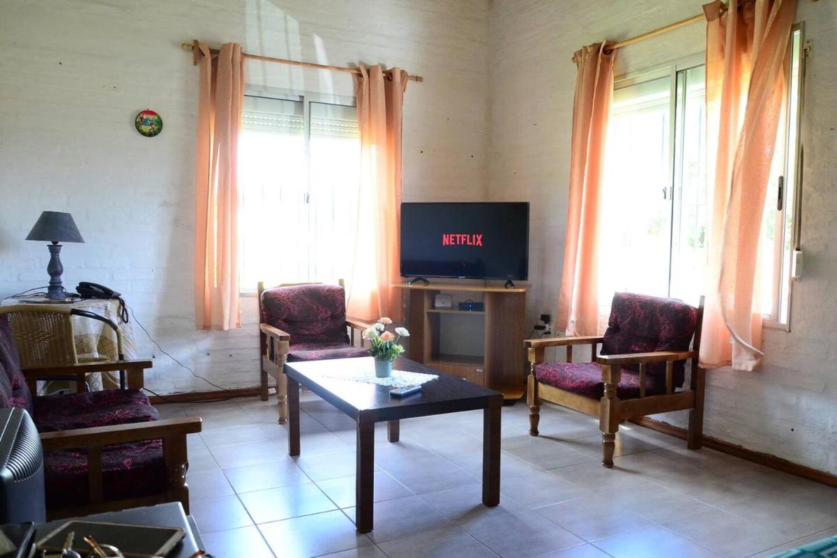 Completa casa en Colonia para 6 personas - Housity