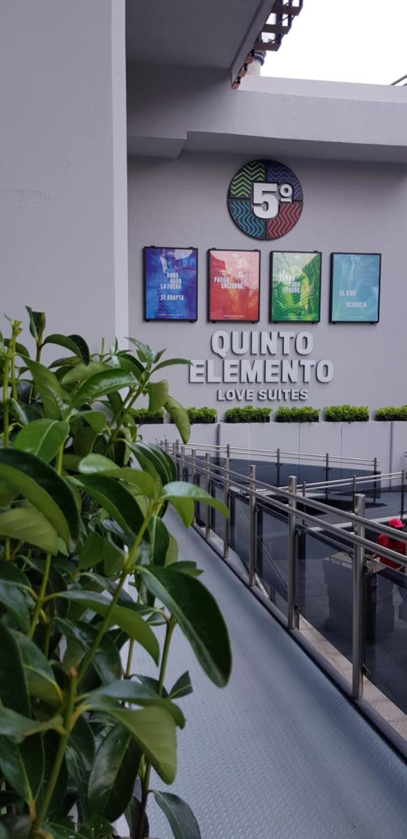 Quinto Elemento - Housity