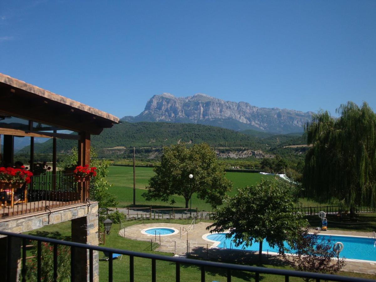 Vista general de una montaña o vista desde el hotel