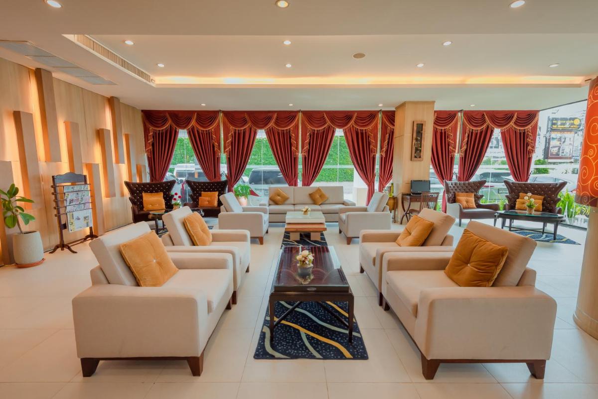 The Pannarai Hotel - Housity