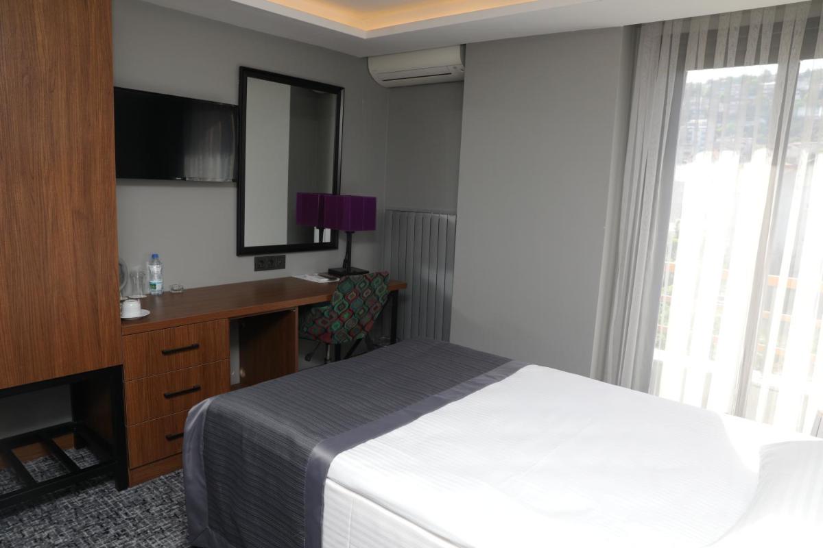 BUSINESSPALAS DELUXE - Housity