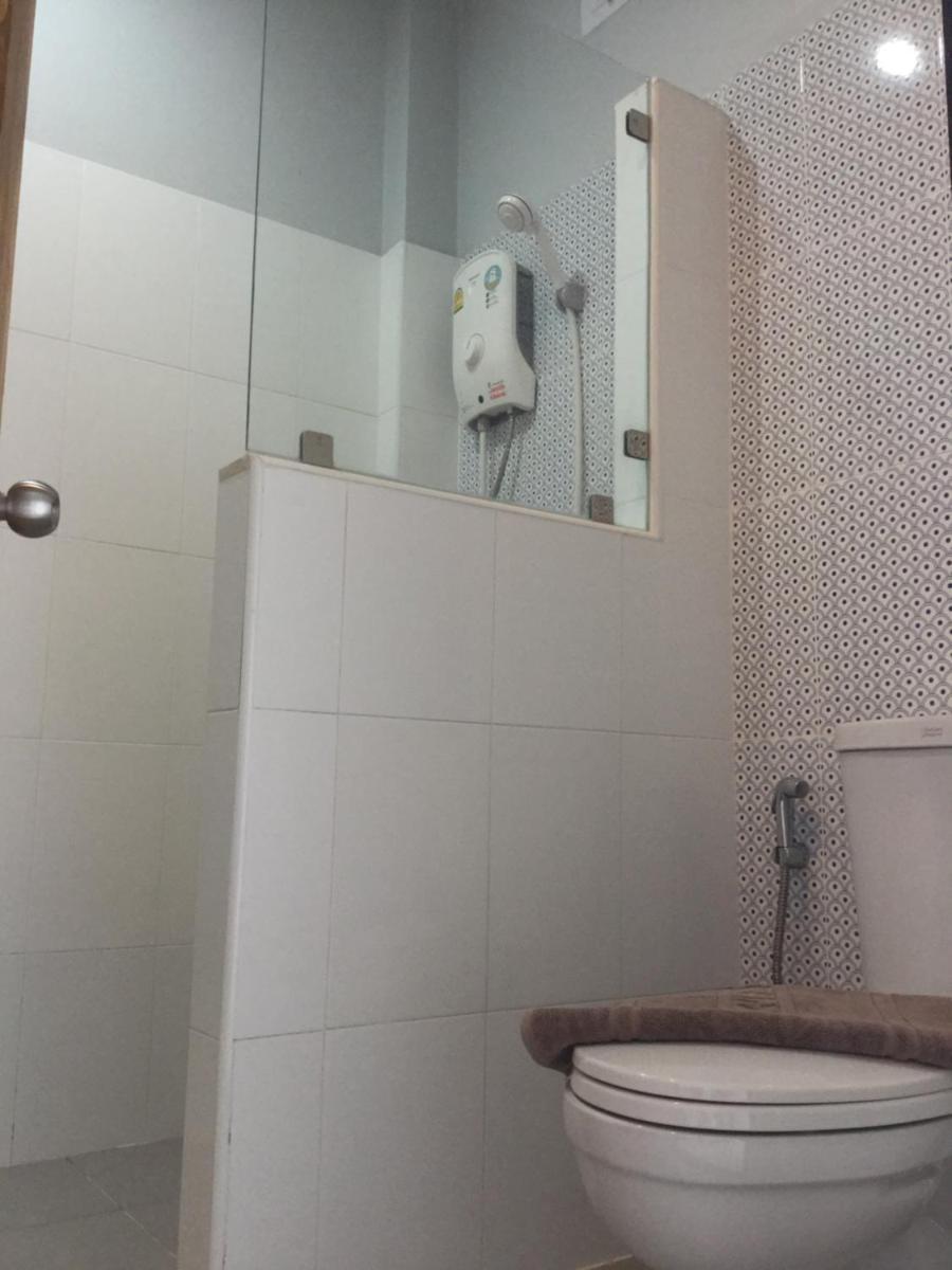 Chan Place Hotel - Housity
