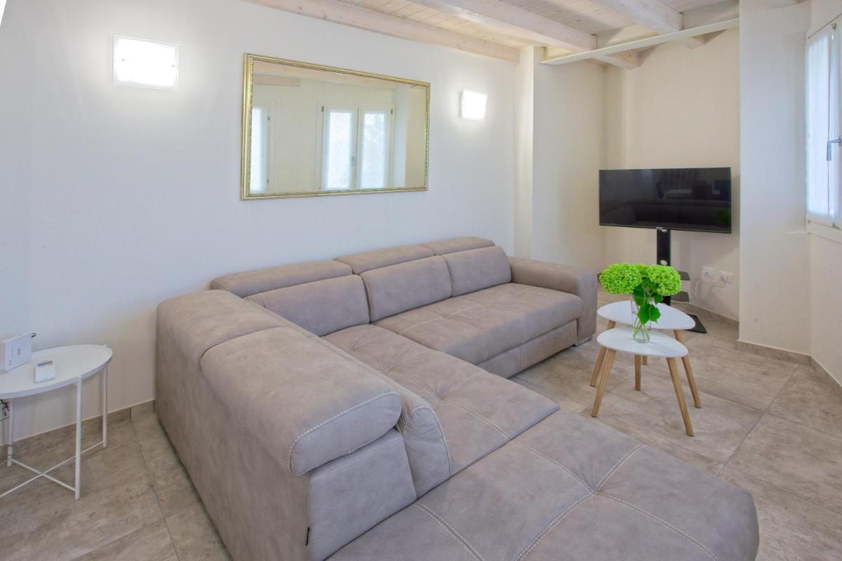 CASA VACANZE MARCONI 22 - Housity