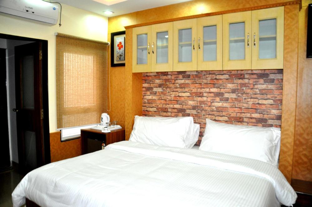 The Bhopal Grande - Housity