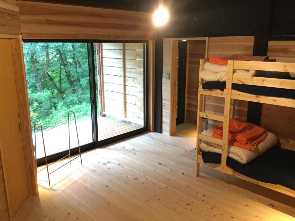 Guesthouse Kazura - Housity