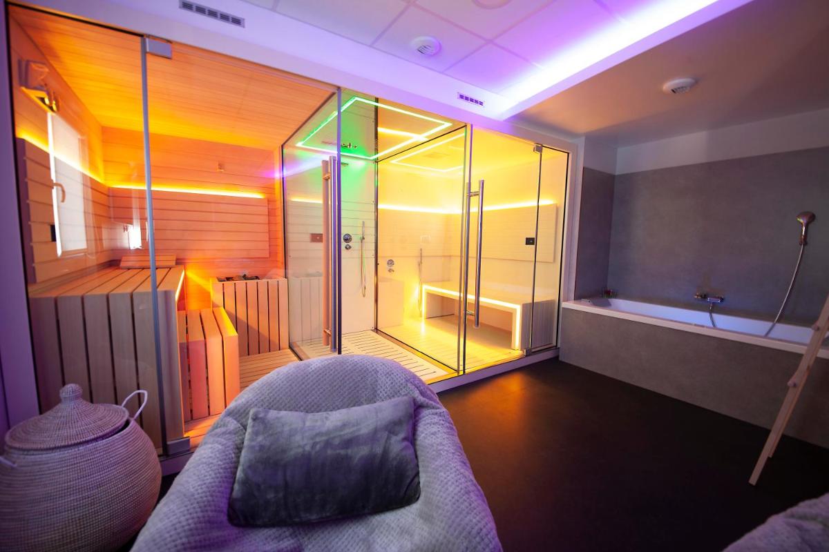 Logis Relais Des Puys - Housity