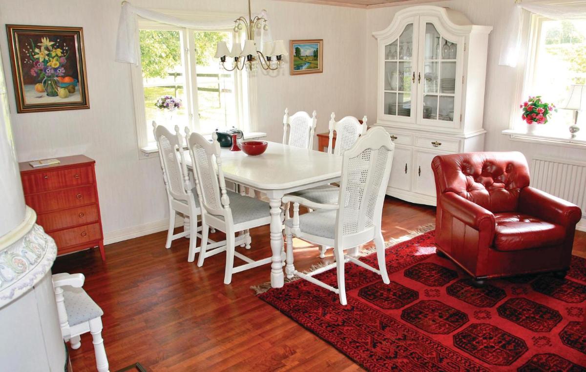 1 Bedroom Awesome Home In Dalum - Housity
