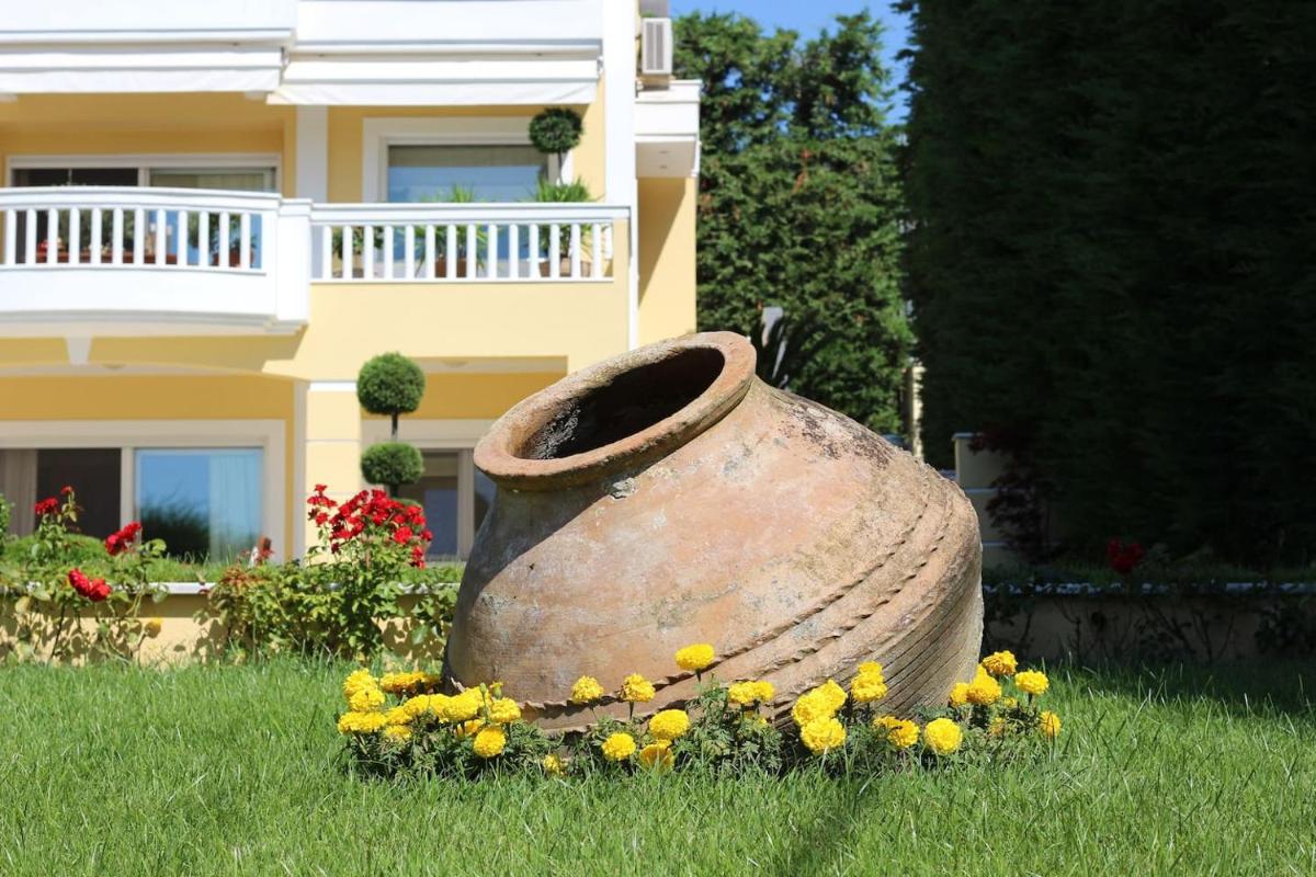 Shemesh Gardens House - Housity