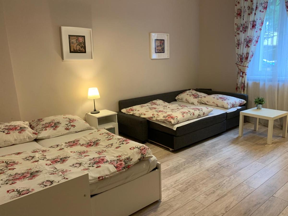 Apartament Romantic - Housity