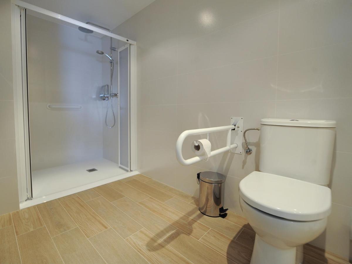 Apartamentos Turísticos Mirablanc - Housity