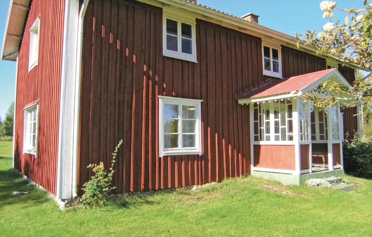 Holiday Home Bredaryd Sporda Ingaryd - Housity