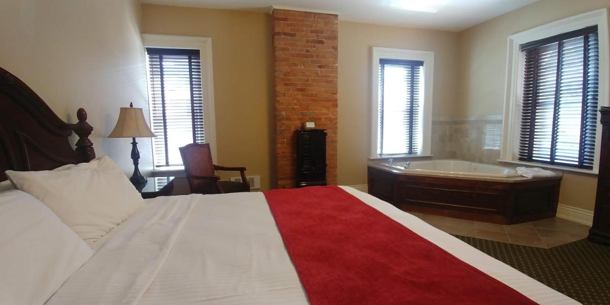 The Inn at Jim Thorpe - Housity