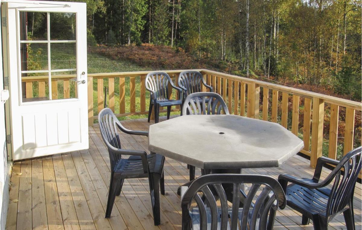 2 Bedroom Amazing Home In Hestra - Housity