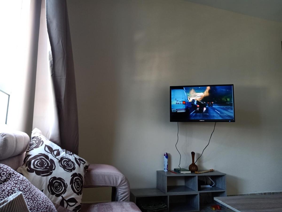 AyaNoor Homestay - Housity