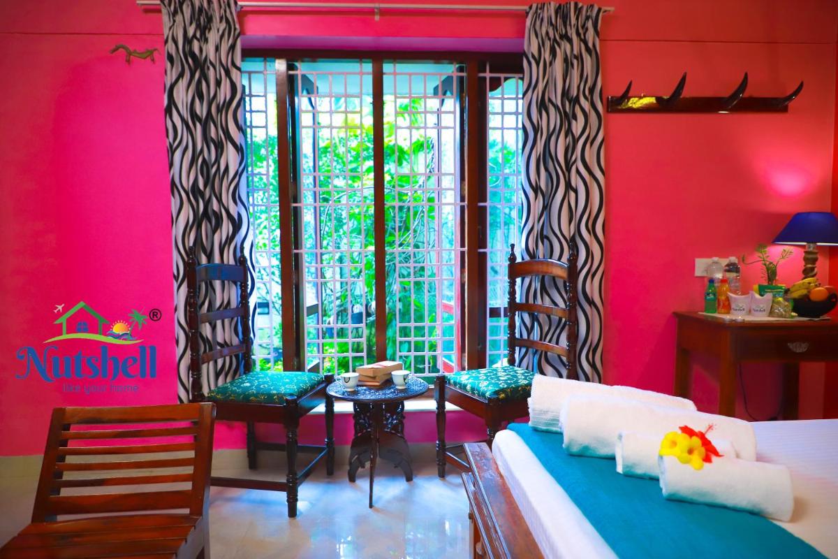 Nutshell-Airport Retreat by the Sea - Housity