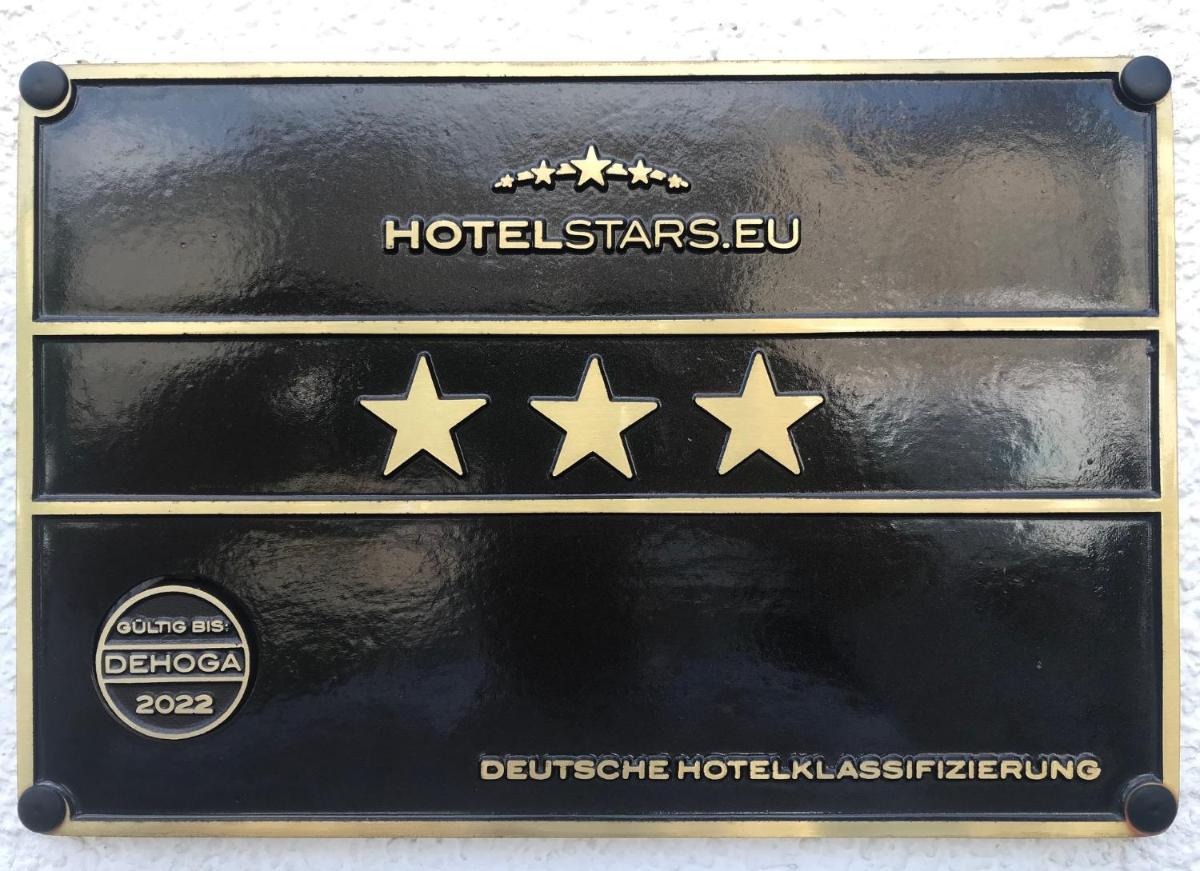 Hotel l'adresse garni - Housity