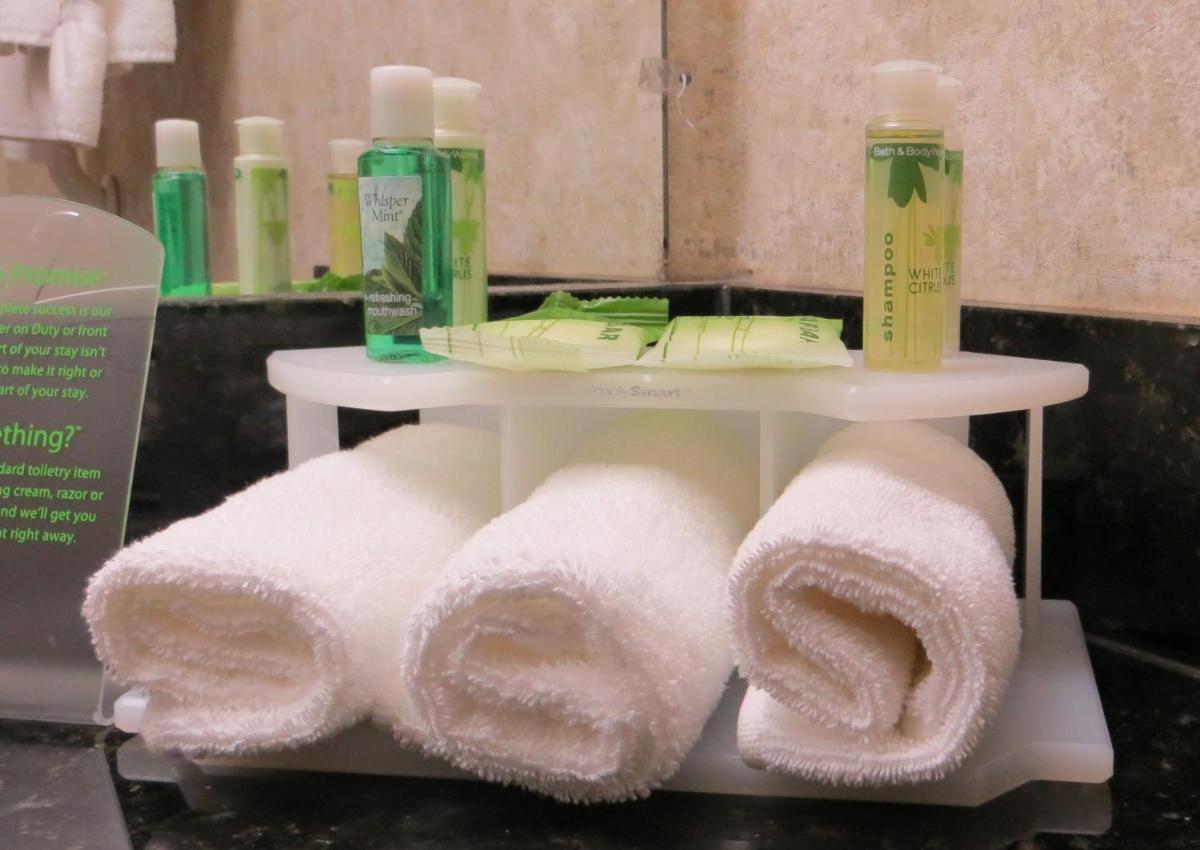 Holiday Inn Express Hotel & Suites Dumas by IHG - Housity