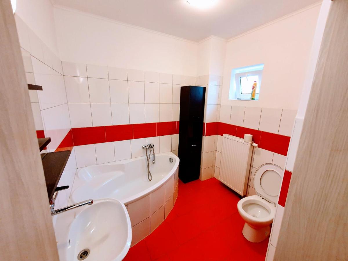Čechovka - Housity