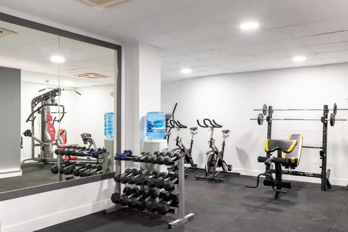 Gimnasio o instalaciones de fitness de Hotel Silken Villa de Laguardia