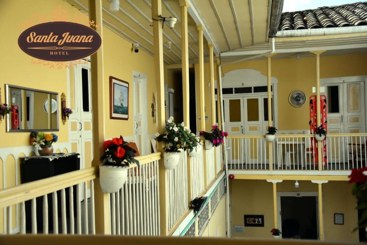 Hotel Santa Juana - Housity