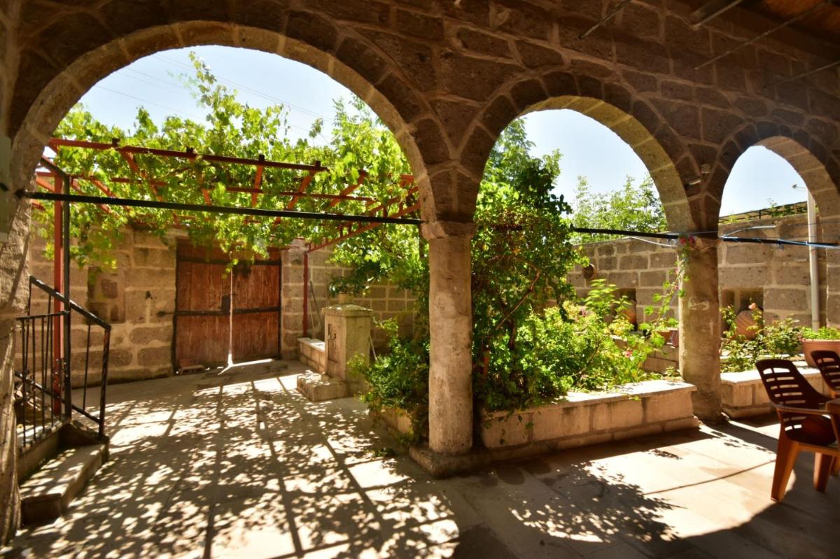 Kapadokya Ihlara Günalp Konağı - Housity
