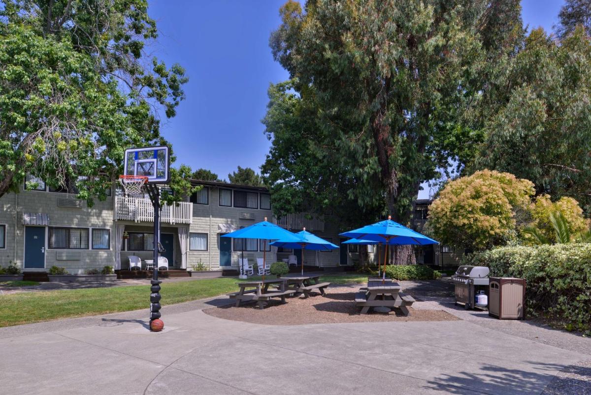 Best Western Corte Madera Inn - Housity