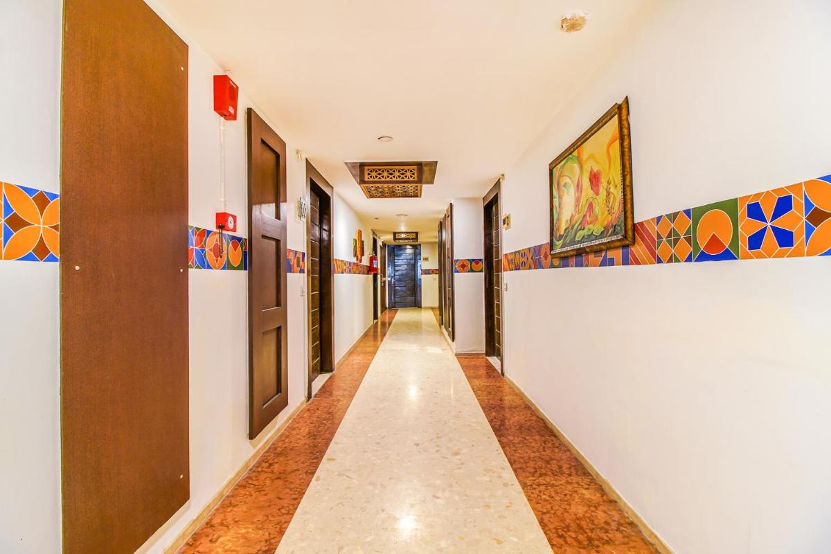 Suitetrails - FabHotel White Klove Paharganj