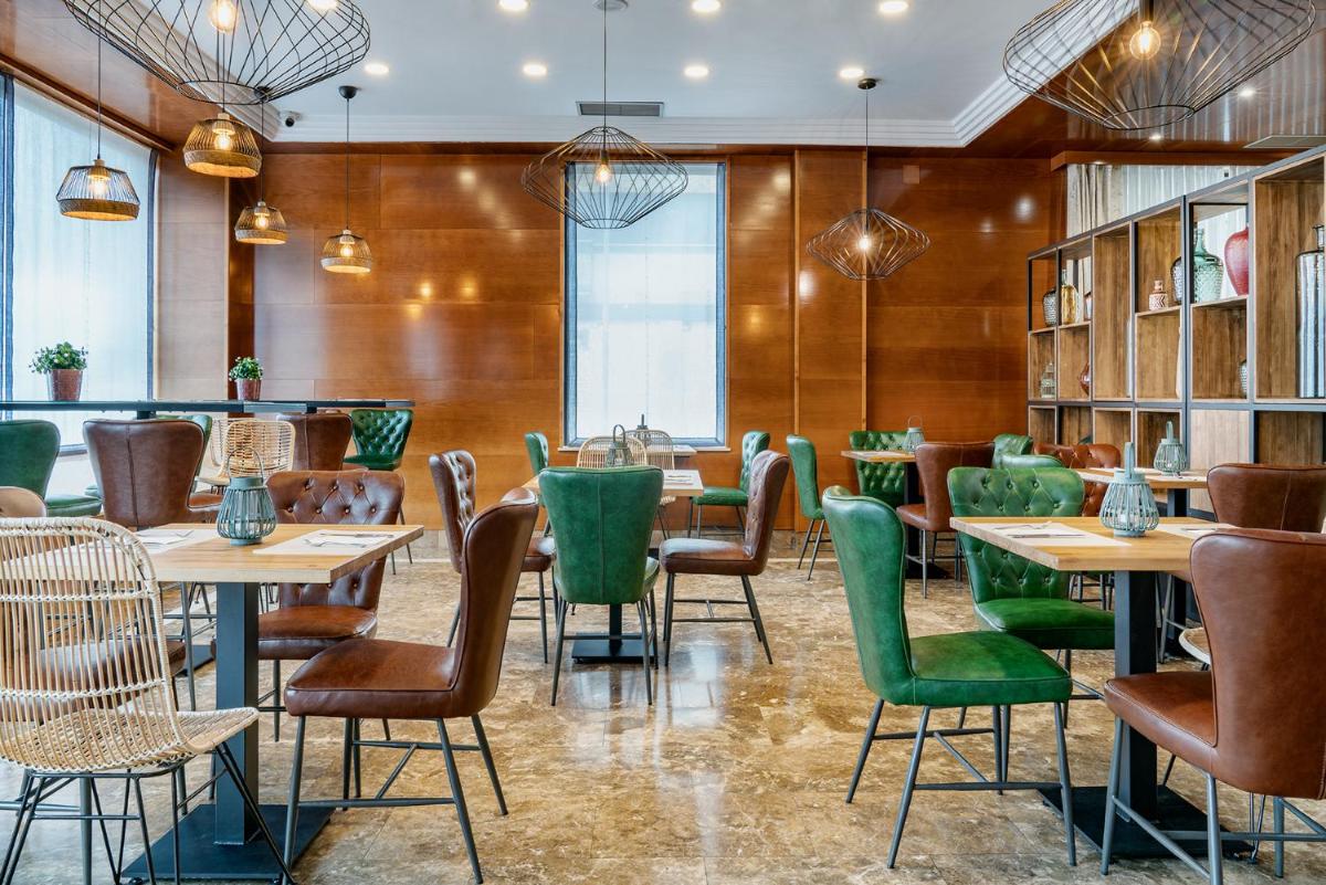 Vincci Ciudad de Salamanca - Housity