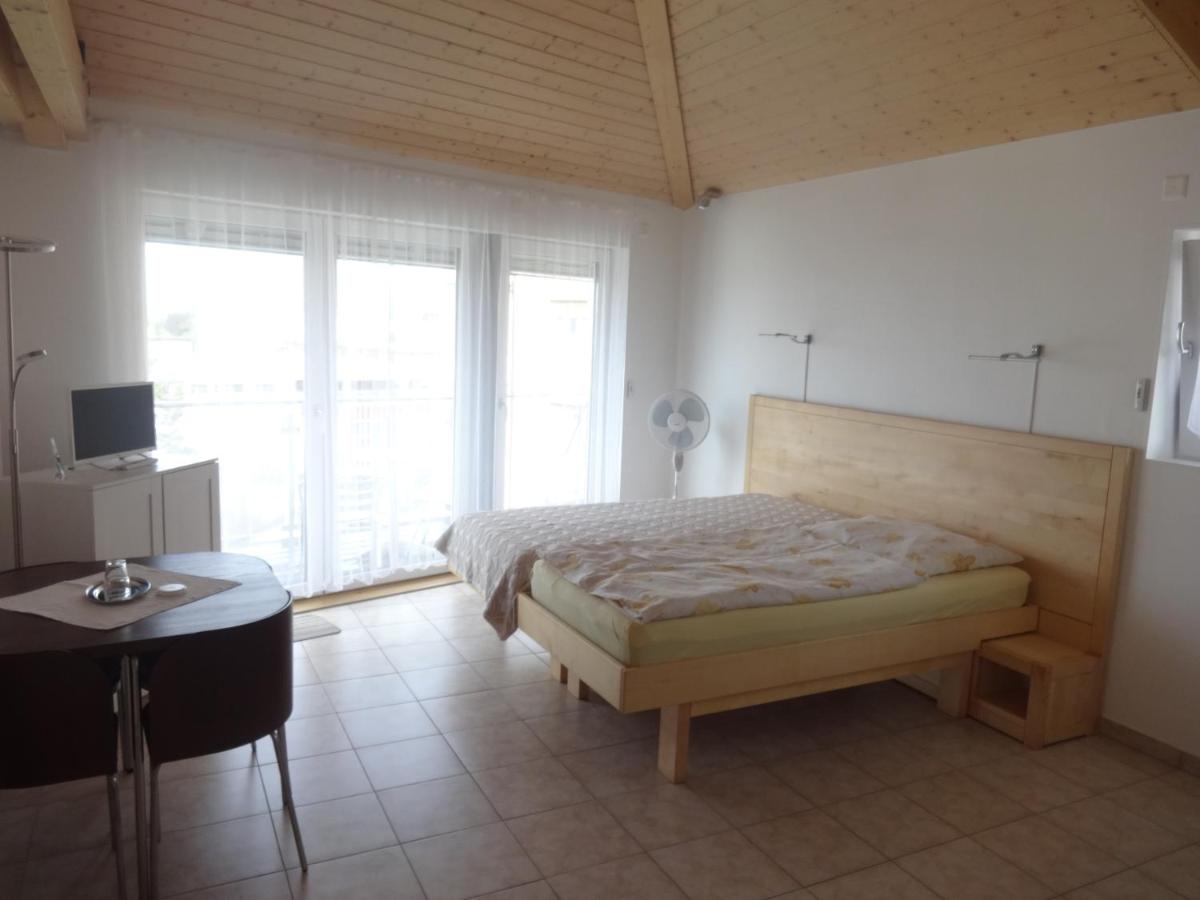 Bed and Breakfast Prilly-Lausanne - Housity