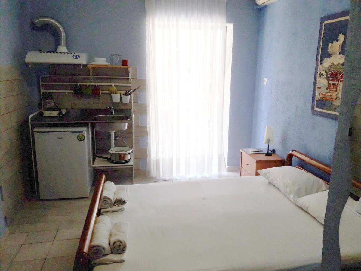 Artemis Studios & Apartments - Housity