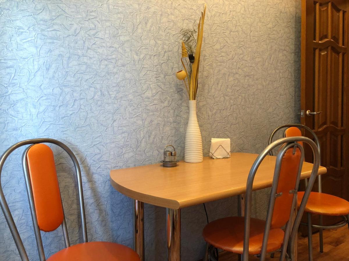 Apartment Moskovskiy 110 - Housity