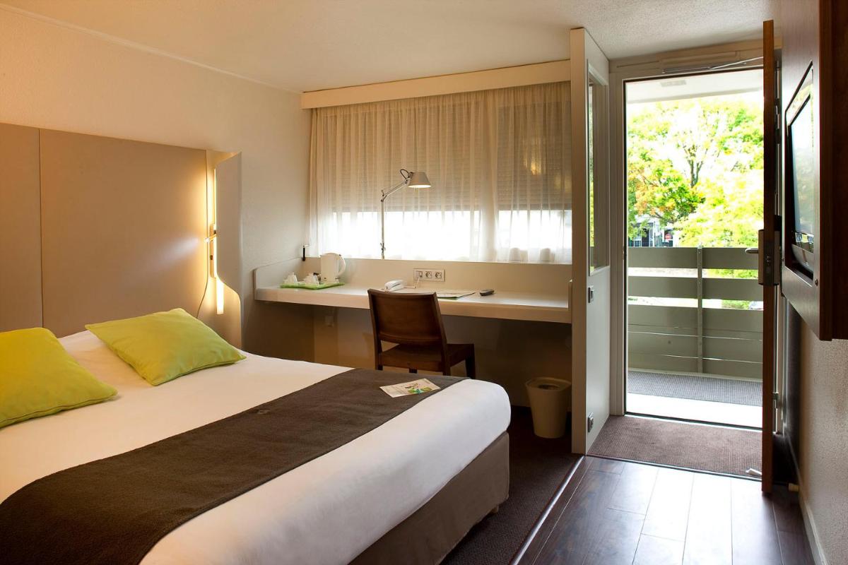 Campanile Saint-Germain-En-Laye - Housity