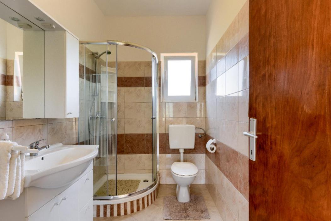 Apartment Marija - Housity