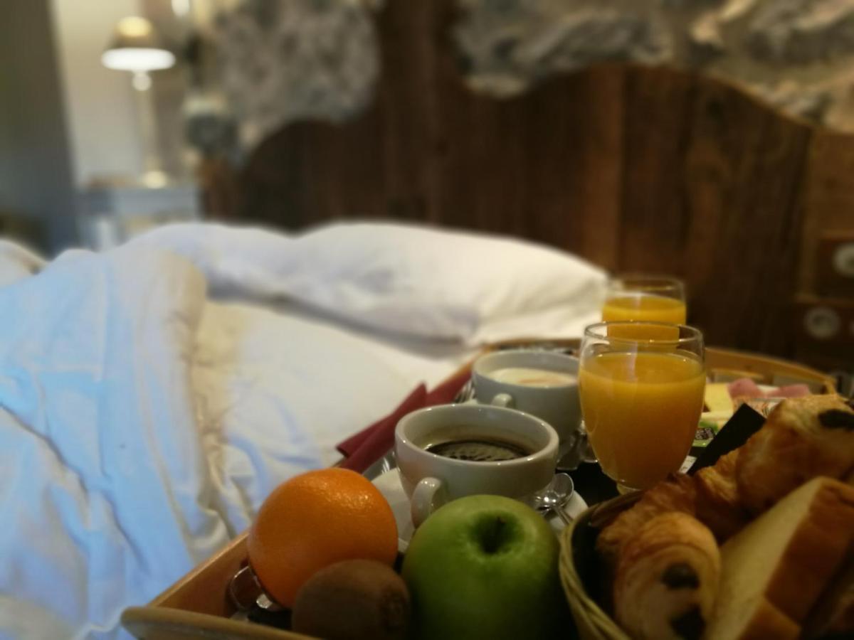 Nourriture dans l'hôtel ou à proximité