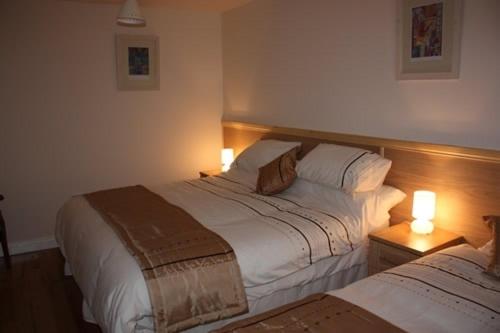 The Anvil Lodge - Housity