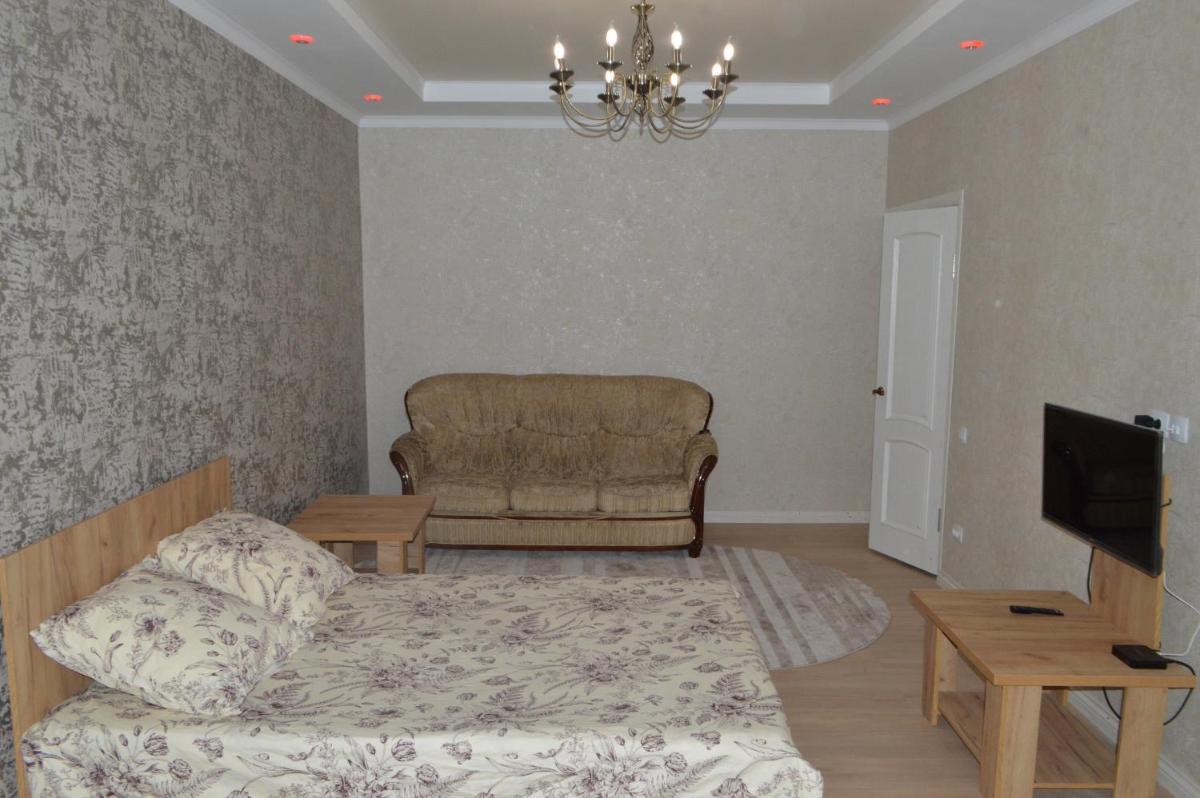 Apartment on Ibraimova, 69 - Housity