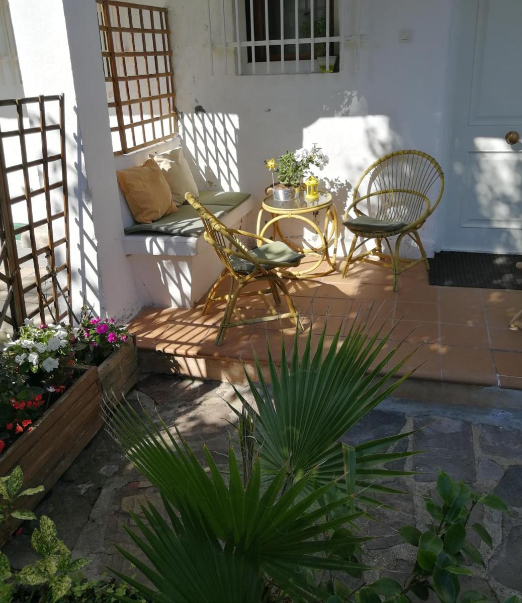 Las Peonias - Housity