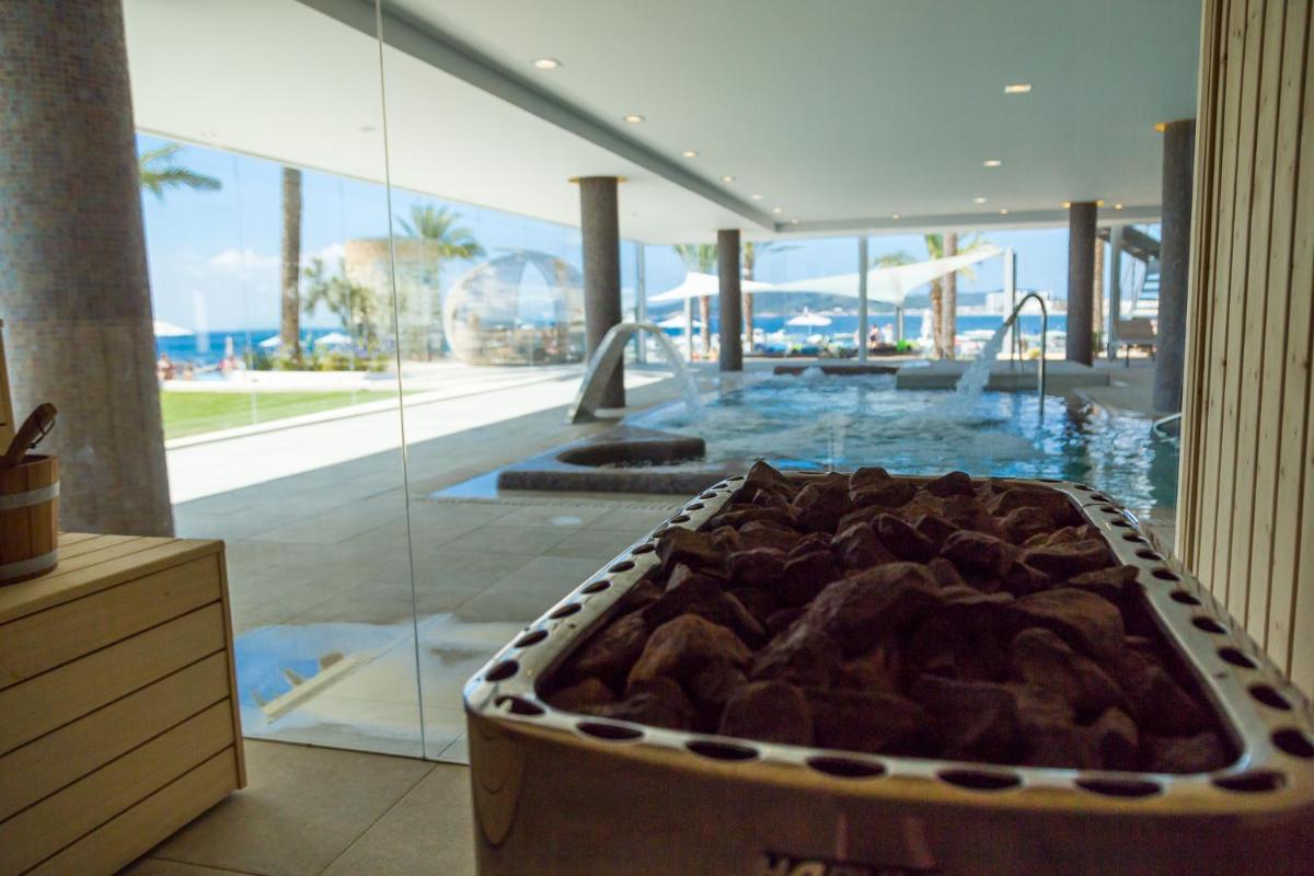 Piscina en o cerca de Hotel Torre del Mar - Ibiza