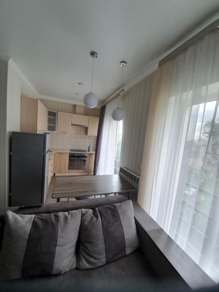 Апартаменти Лесі Українки, Замок - Housity