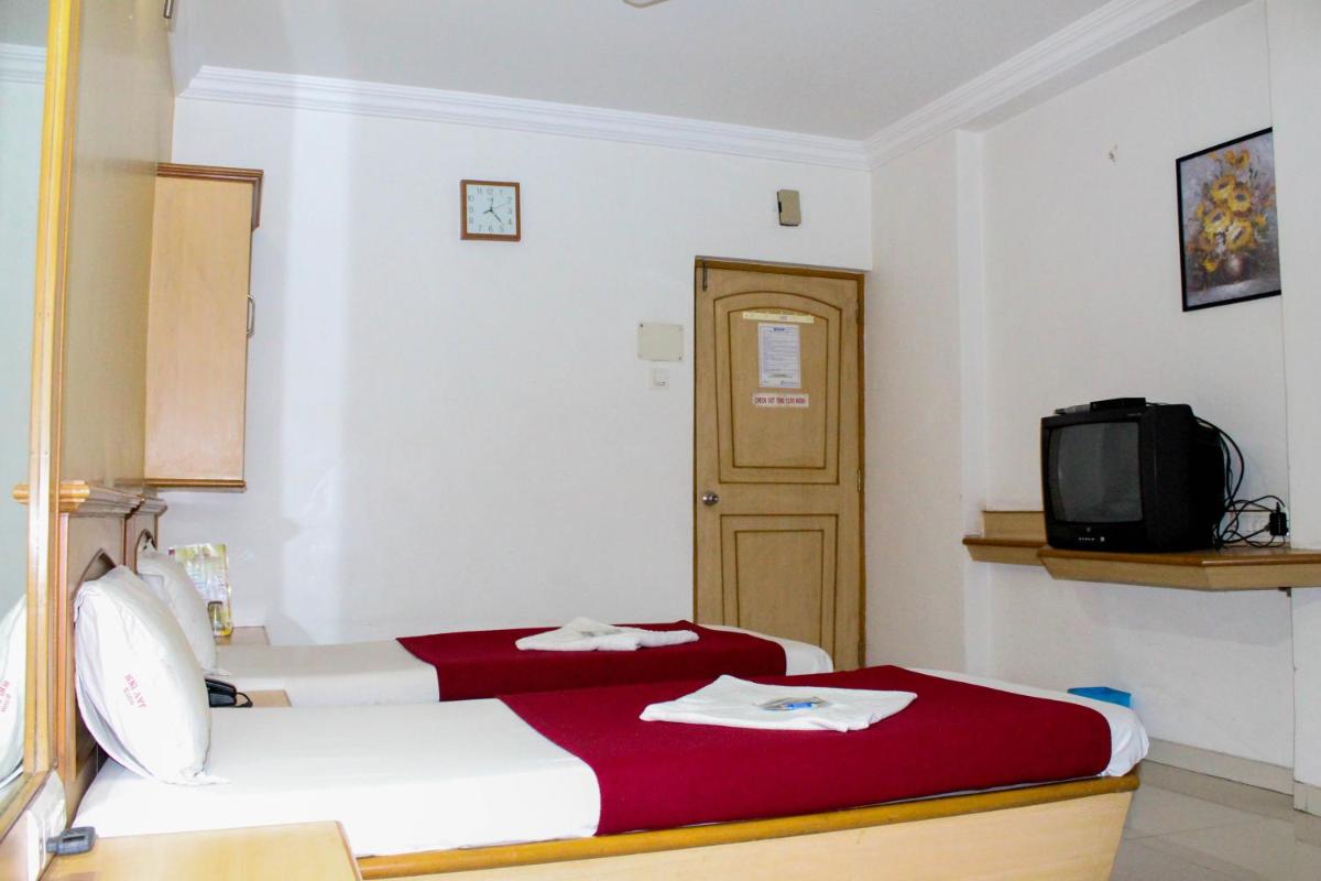Hotel Jay International - Housity