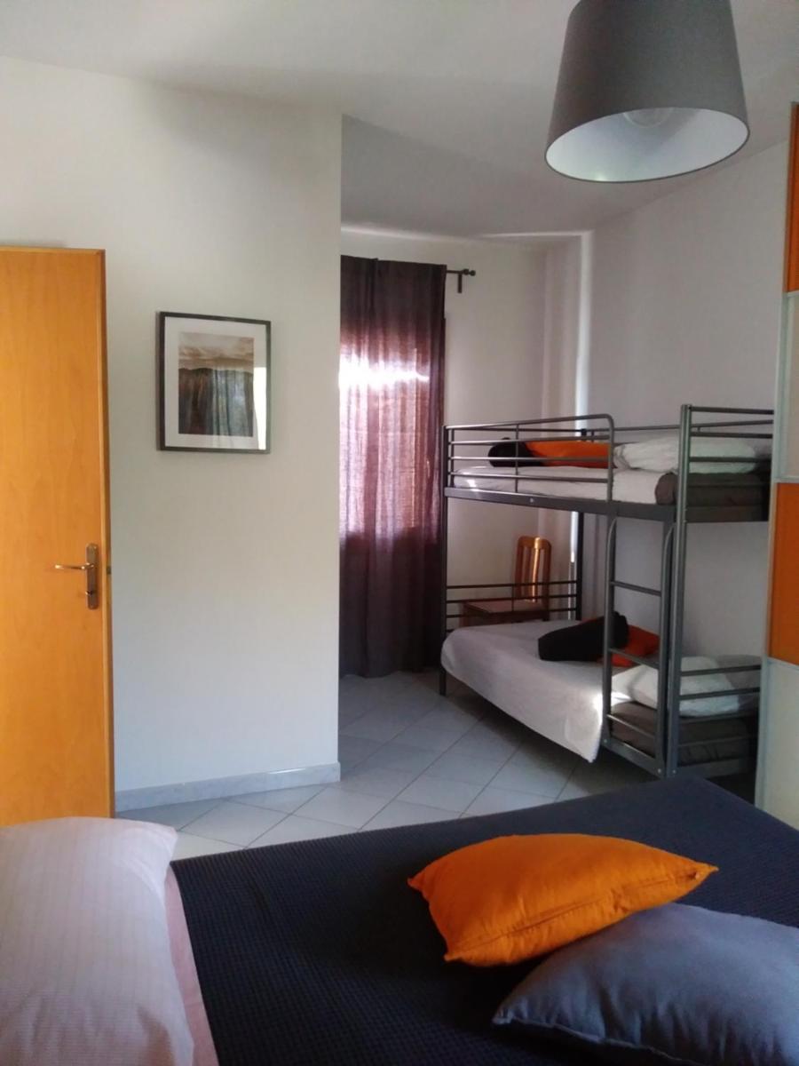 ANGY HOUSE - Housity