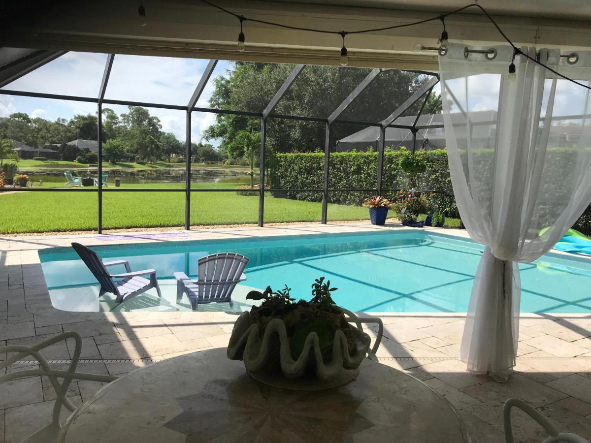 In the Heart of Naples, Suite with Lake & Pool - Housity