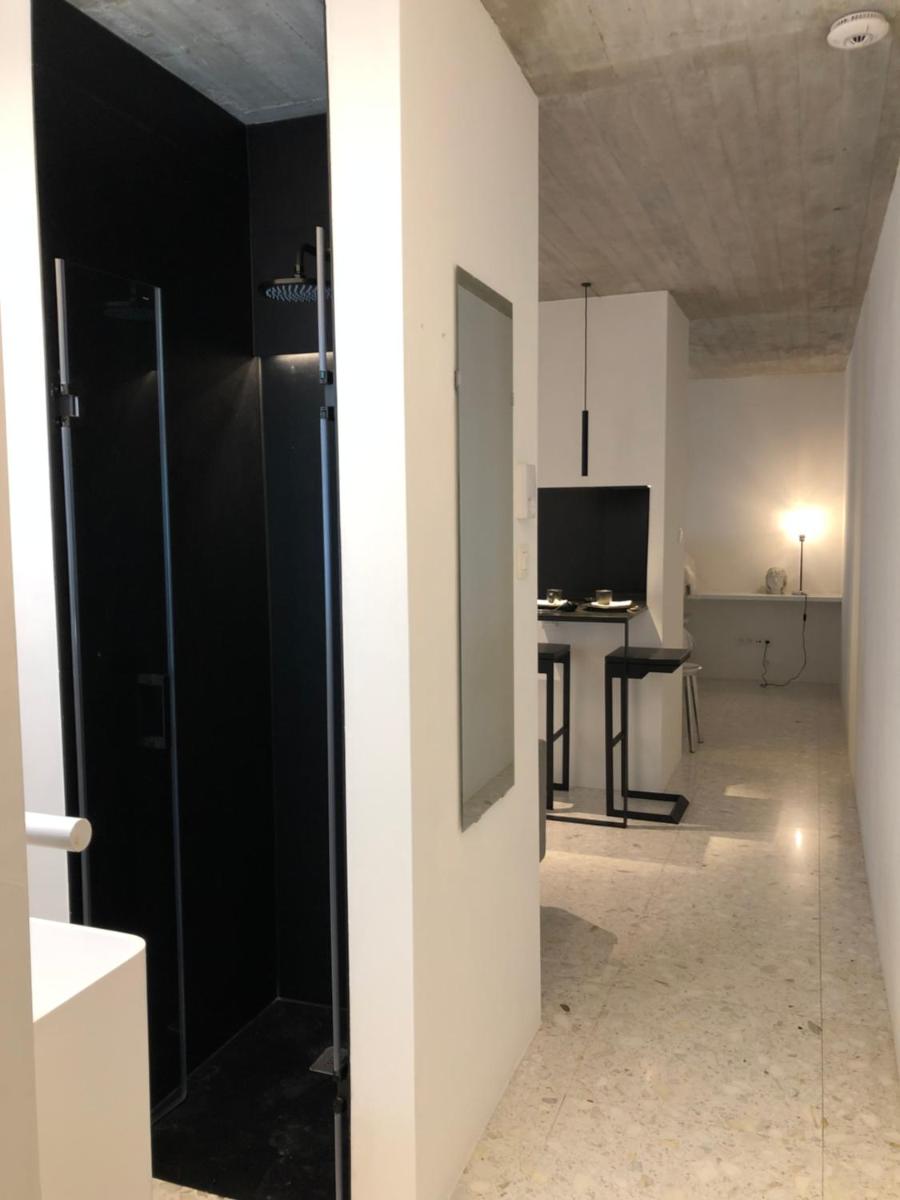studio medieval city center at river de Leie - Housity