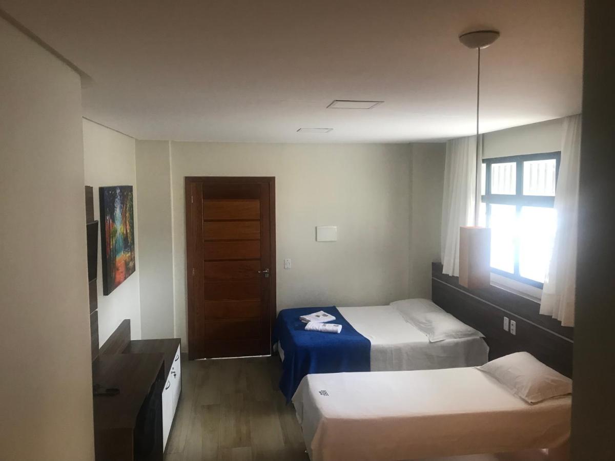 Suíte Hotel Vitória - Housity