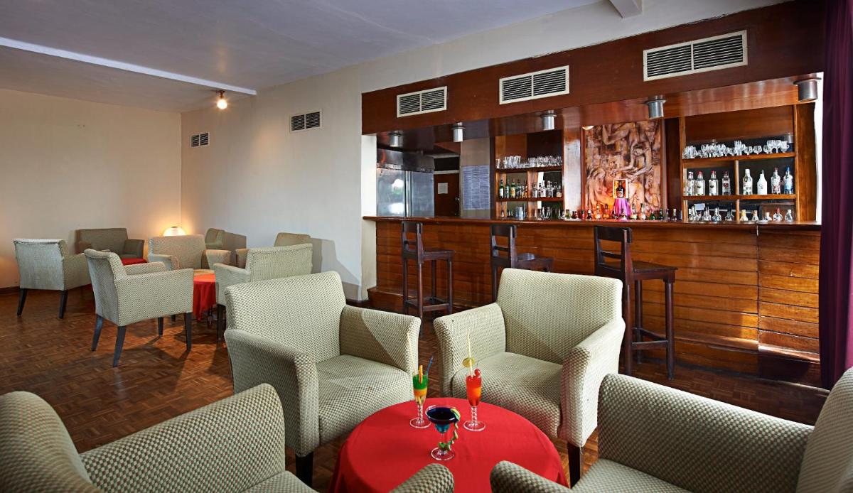 Berjaya Hotel Colombo - Housity
