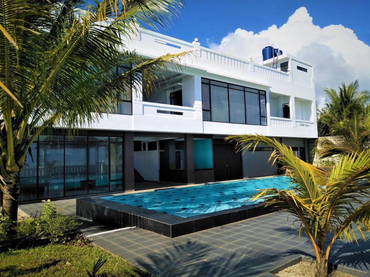 Mandabelle villa tanjung lesung banten - Housity